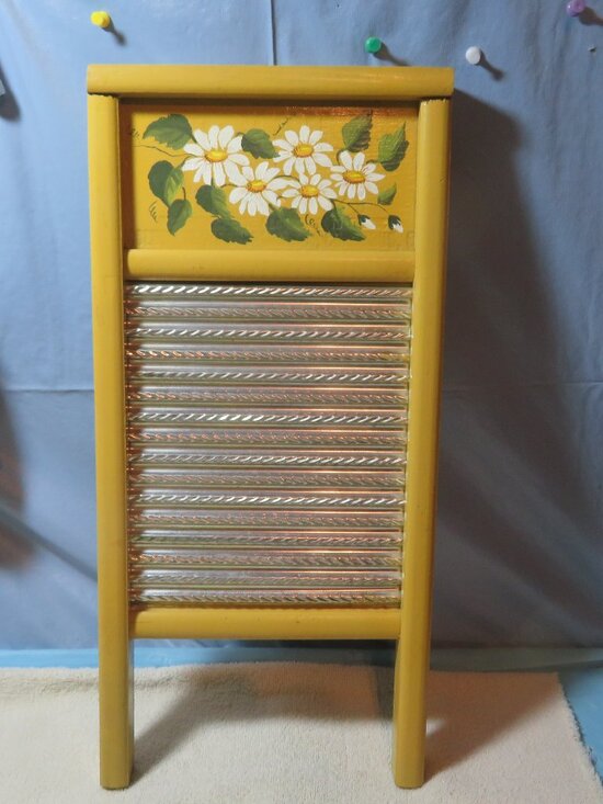 unbranded Other - vintage hand painted floral washboard country charm